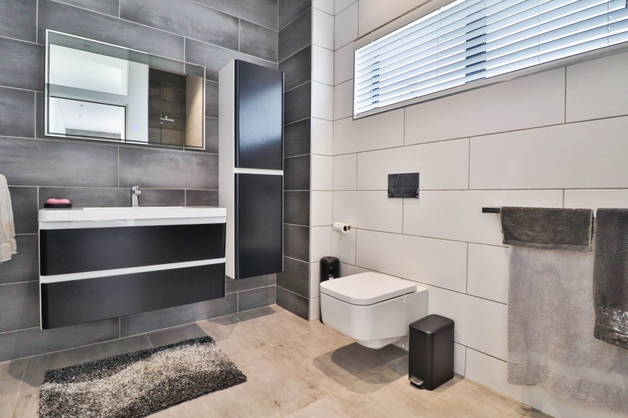 3 Bedroom Property for Sale in Fairhaven Country Estate Western Cape
